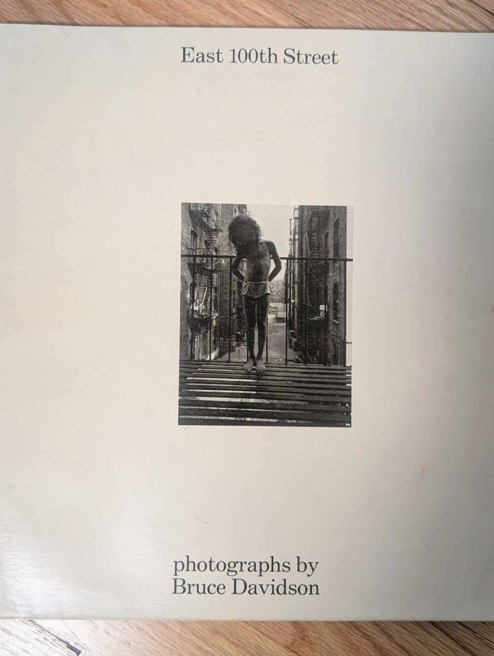 📸 Bruce Davidson East 100th Street 1970 First Edition Photography Book Harvard